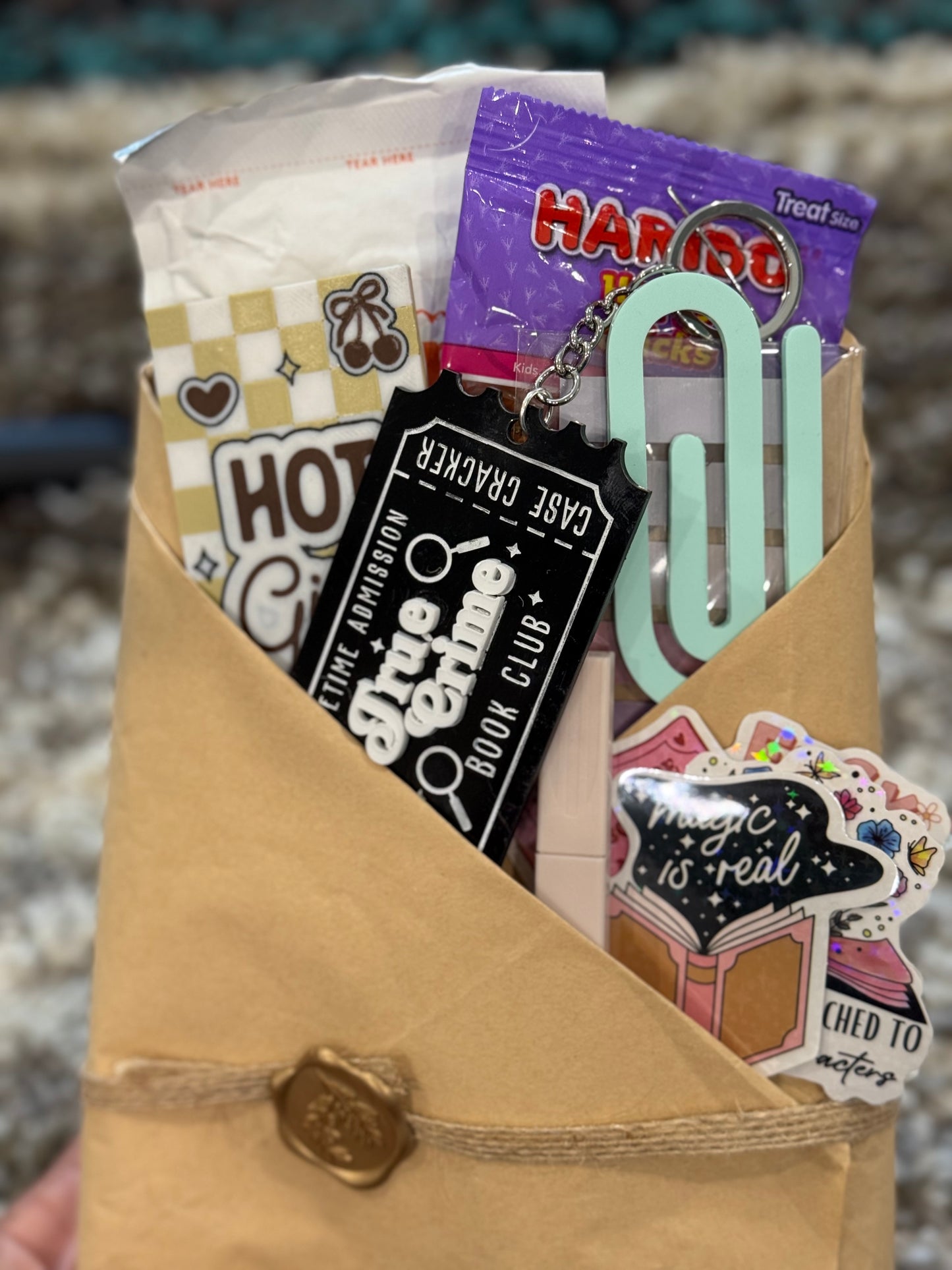 π Blind Date with a Book β Ultimate Mystery Book Gift Box